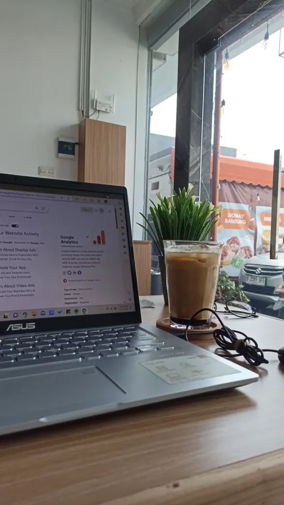 coffee shop tebet untuk kerja